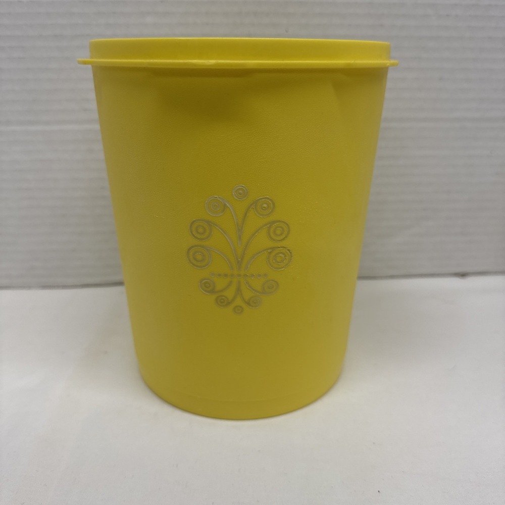 Tupperware Servalier Canister Only 809-6 Yellow 5 1/4"x 6 3/4" NO LID